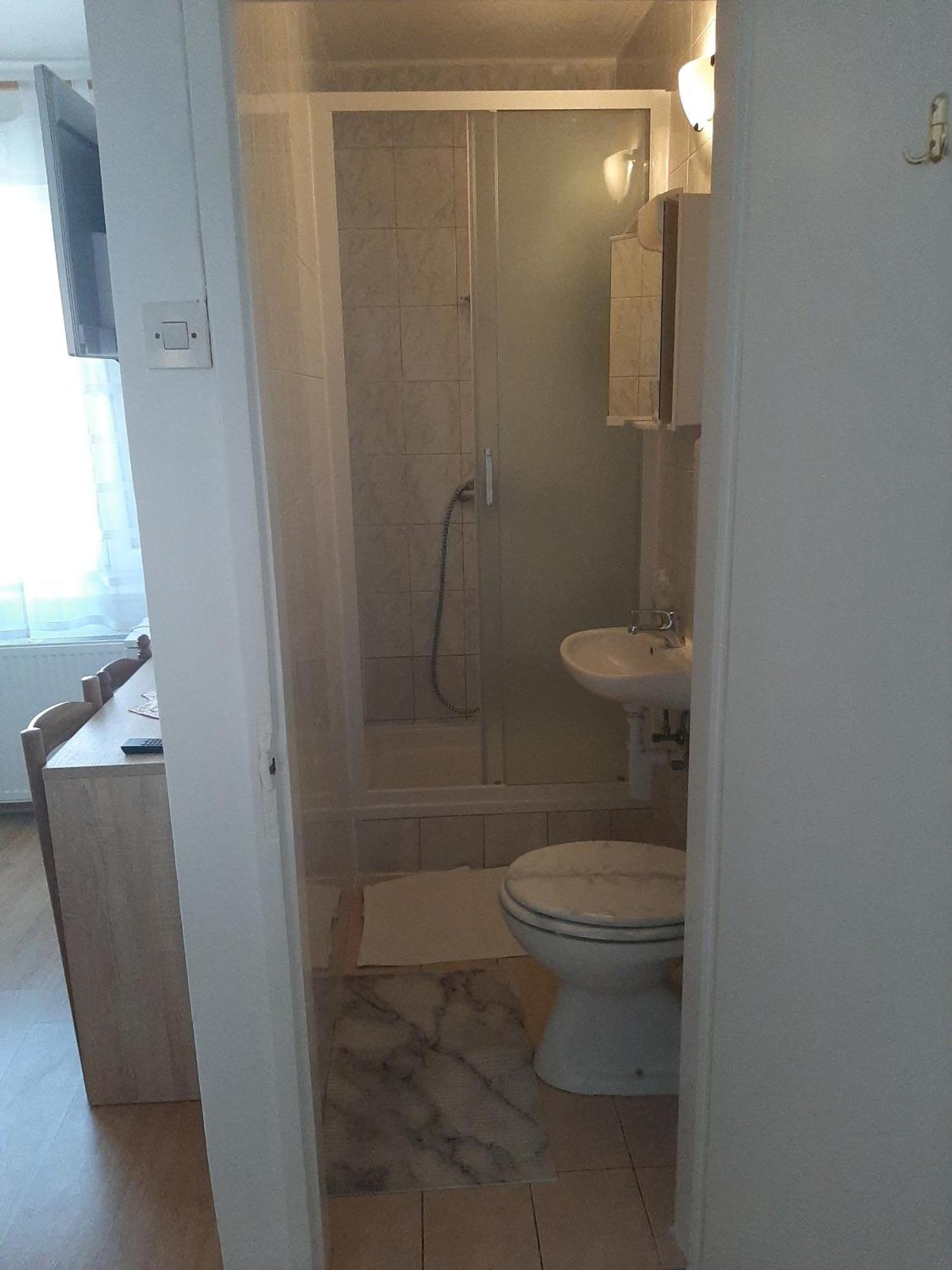 Apartments And Rooms With Parking Space Mali Losinj Exterior photo